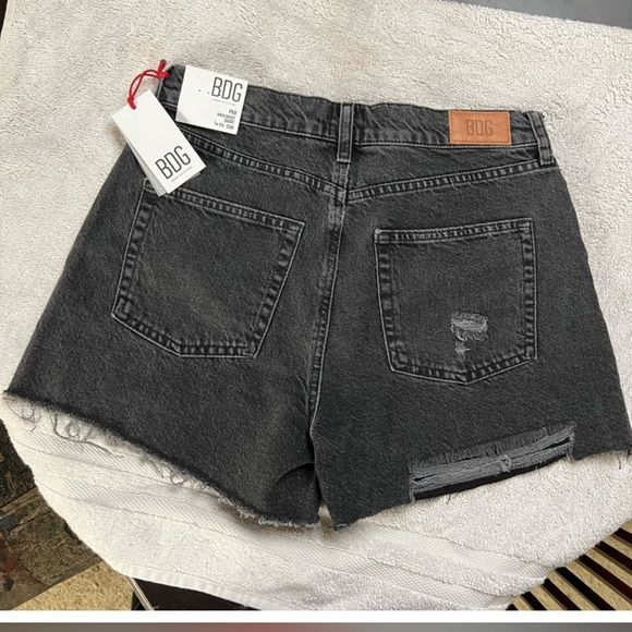 BDG PAX Black High Waist Shorts size W 31, NWT. - Picture 6 of 8